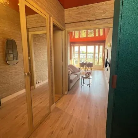 Luxueux Vue Tour Eiffel Apartment Neuilly-sur-Seine